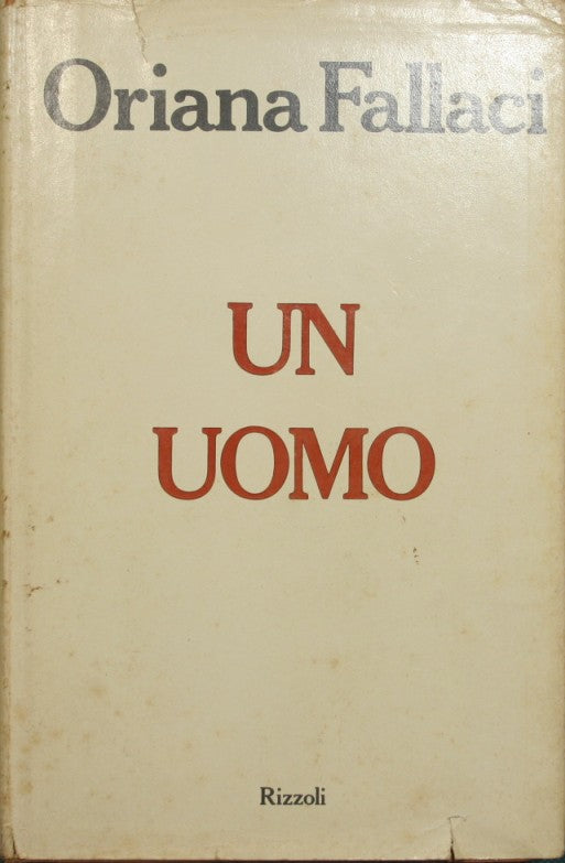 Un uomo