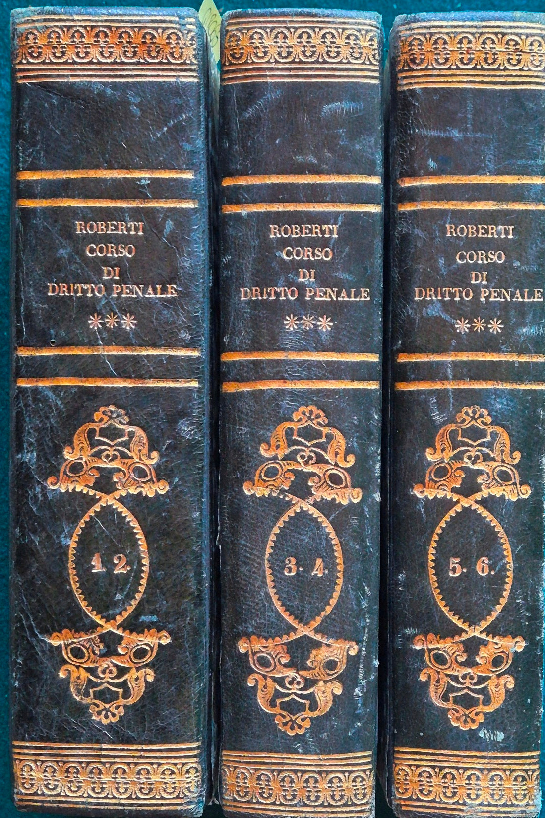 Corso completo di diritto penale del Regno delle Due Sicilie secondo l'ordine delle leggi penali