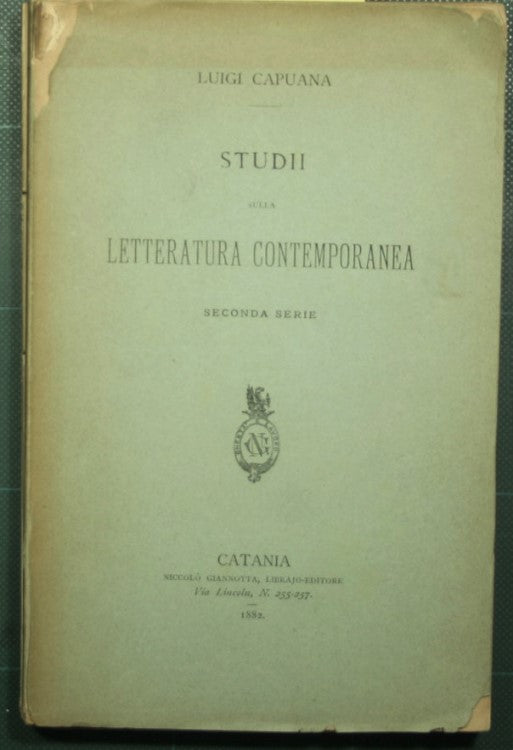 Studies on contemporary literature