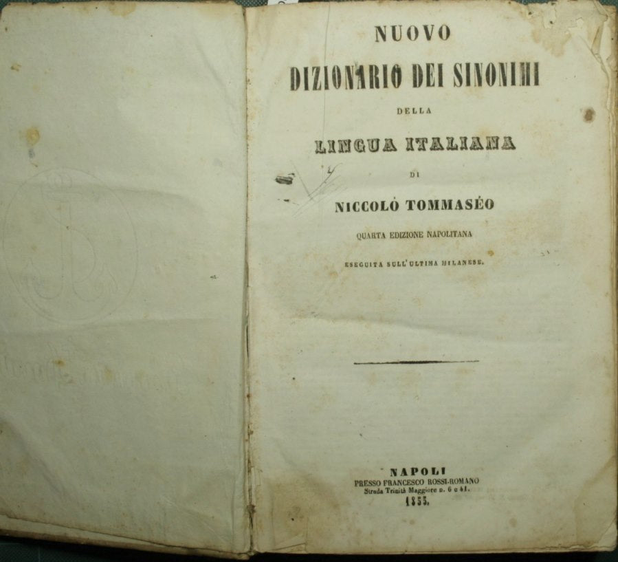 Nuevo diccionario de tesauros de la lengua italiana