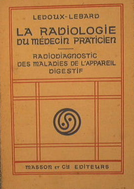 Radiología de los médicos en ejercicio.