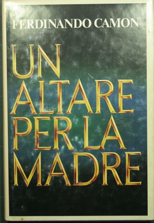 Un altar para la madre