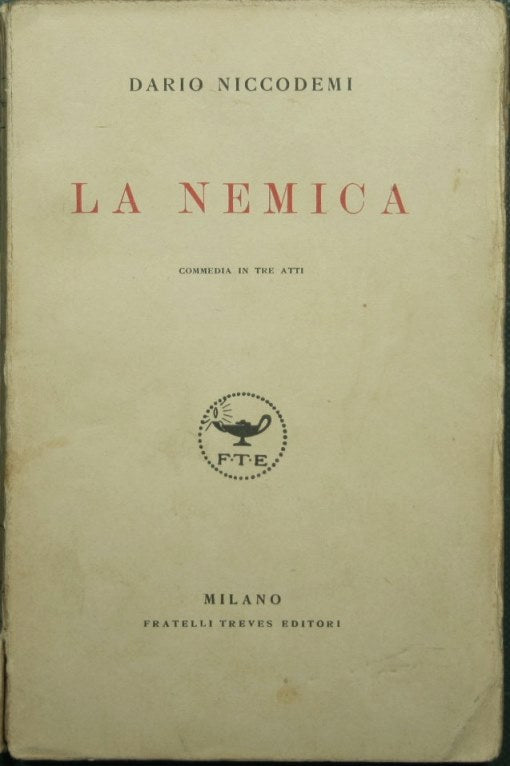 La nemica