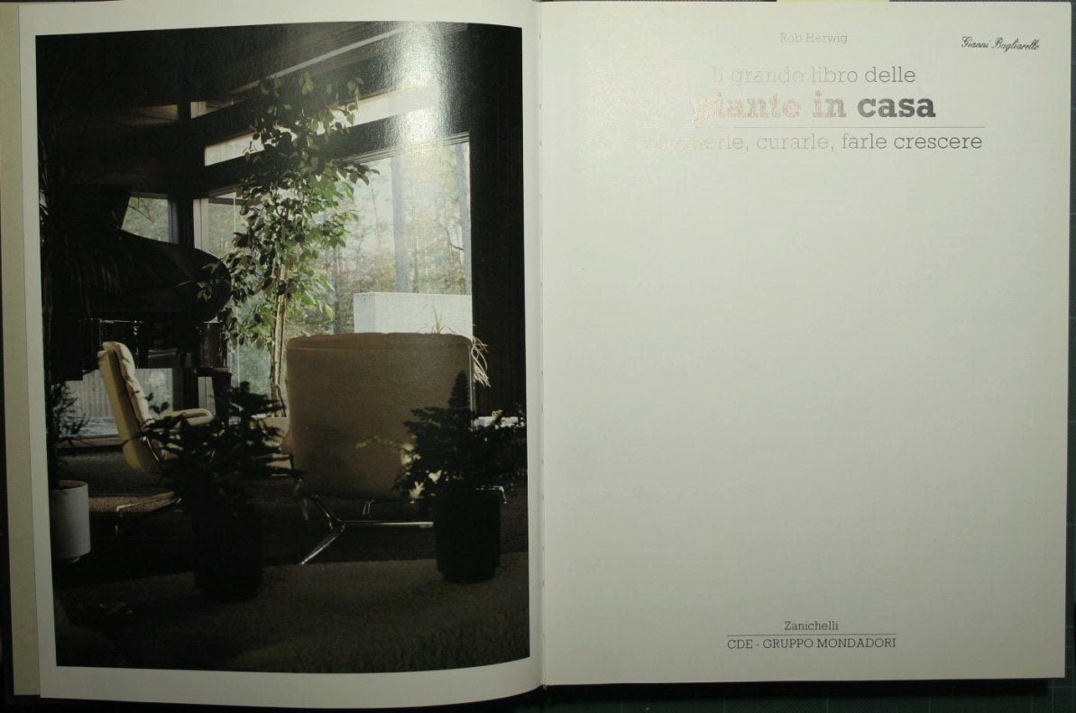 The big book of plants in the house